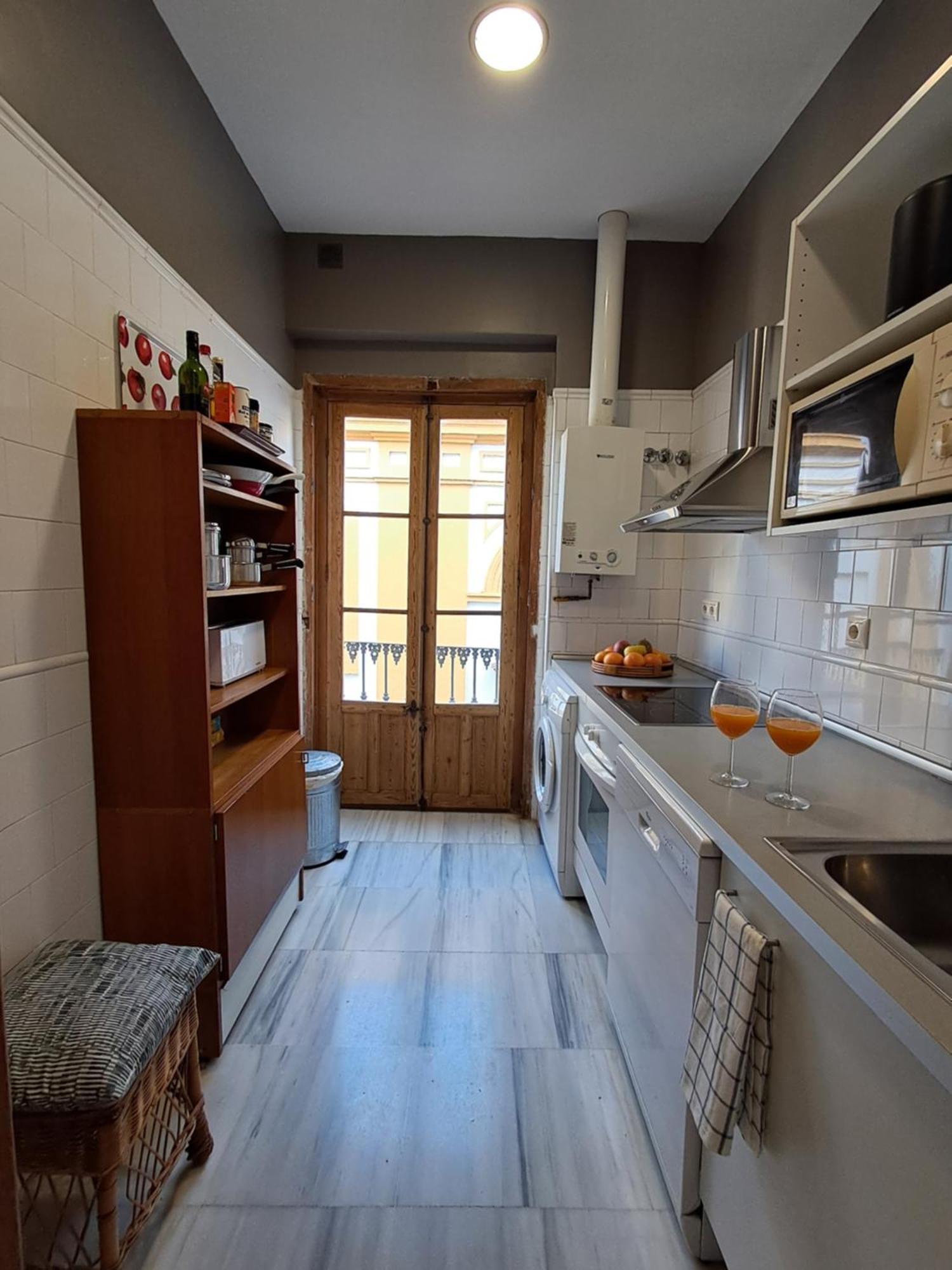 Apartamentos Almirante Hoyos Seville Ngoại thất bức ảnh