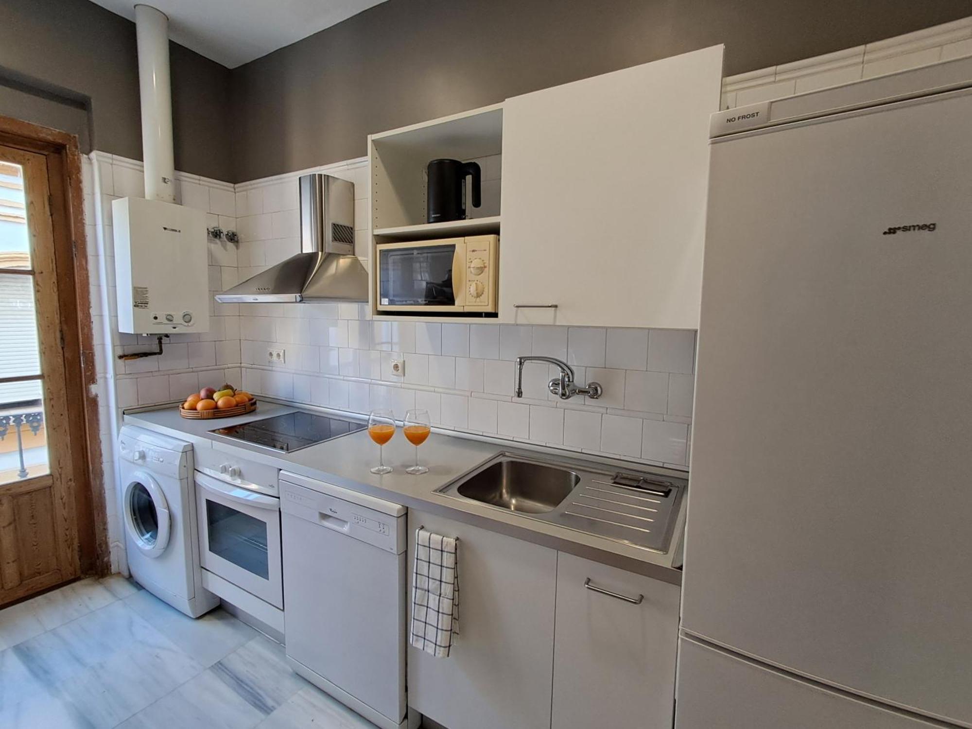 Apartamentos Almirante Hoyos Seville Ngoại thất bức ảnh