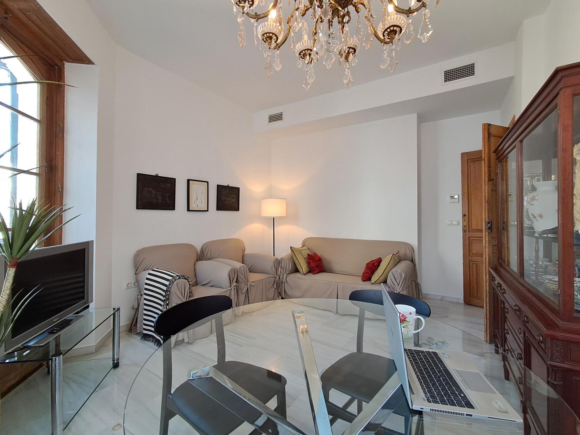 Apartamentos Almirante Hoyos Seville Ngoại thất bức ảnh