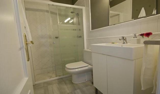 Apartamentos Almirante Hoyos Seville Ngoại thất bức ảnh